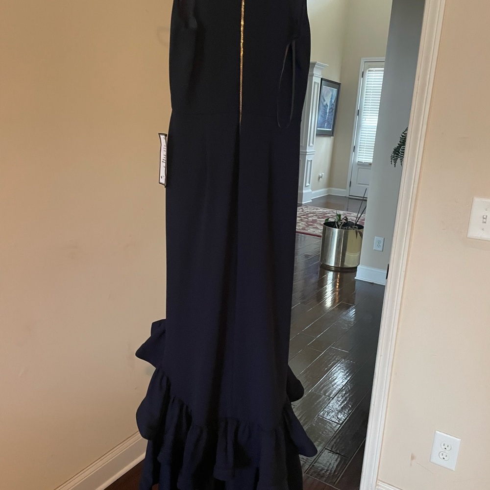 Black maxi formal dress by Betsy Adam. New with tag size 12 - Picture 2 of 6